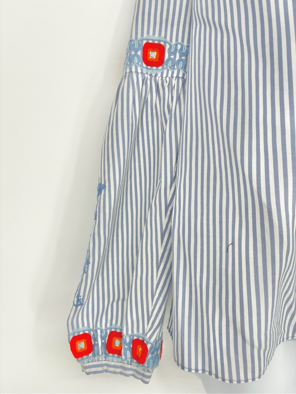 Tory Burch Blue White Striped Embroidered Tassel Peasant Blouse Tunic Size 2 - Picture 3 of 10